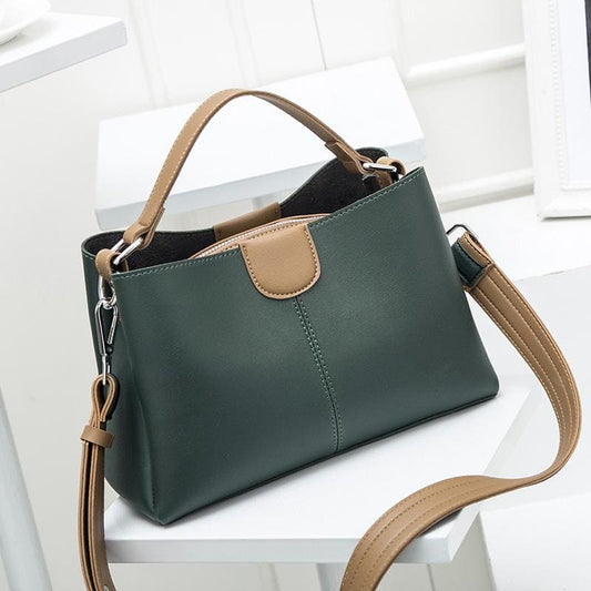 Elegant Women’s Leather Handbag